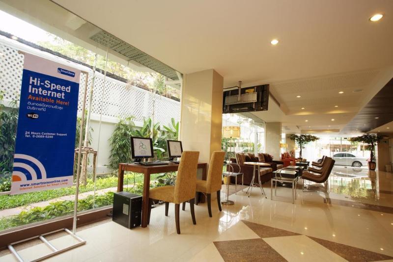 Three Seasons Bangkok Hotel Bagian luar foto